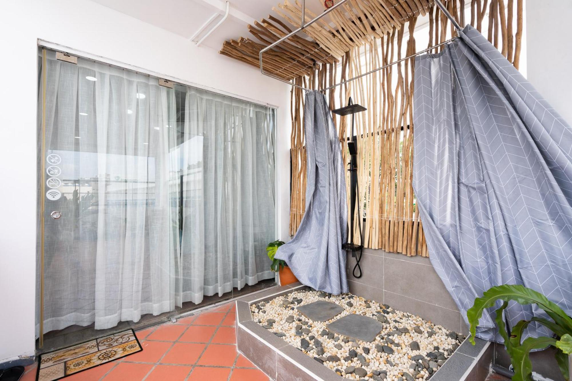 Luong Huu Khanh Homestay - Centre District 1 مدينة هوشي منه المظهر الخارجي الصورة