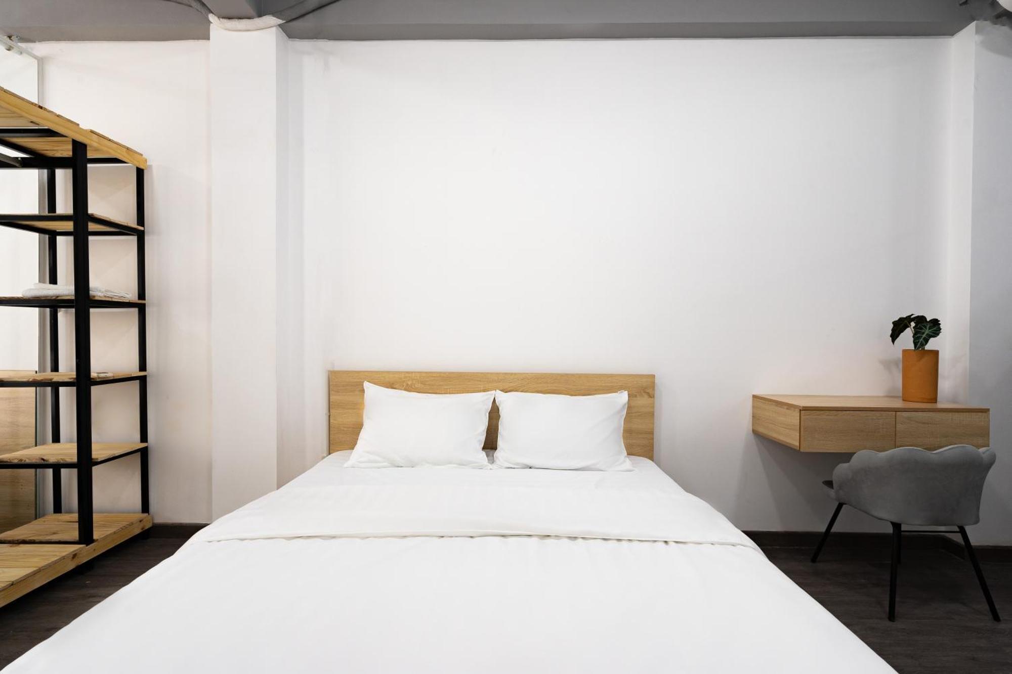 Luong Huu Khanh Homestay - Centre District 1 مدينة هوشي منه المظهر الخارجي الصورة